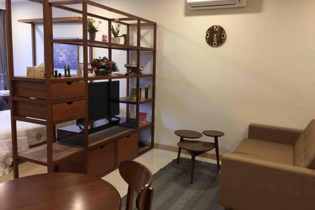 Adra Suites @ Timurbay Seafront Residence Куантан Екстер'єр фото